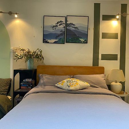 Апартаменты Snug-As-A-Bug Sleep House Дьюндин Экстерьер фото